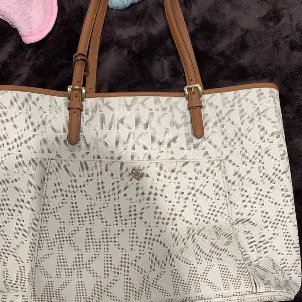 Michael Kors LgTop Zip Snap Pocket Tote